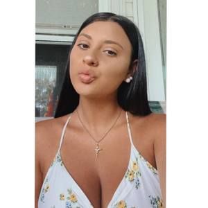 Meet your Posher, Sabrina